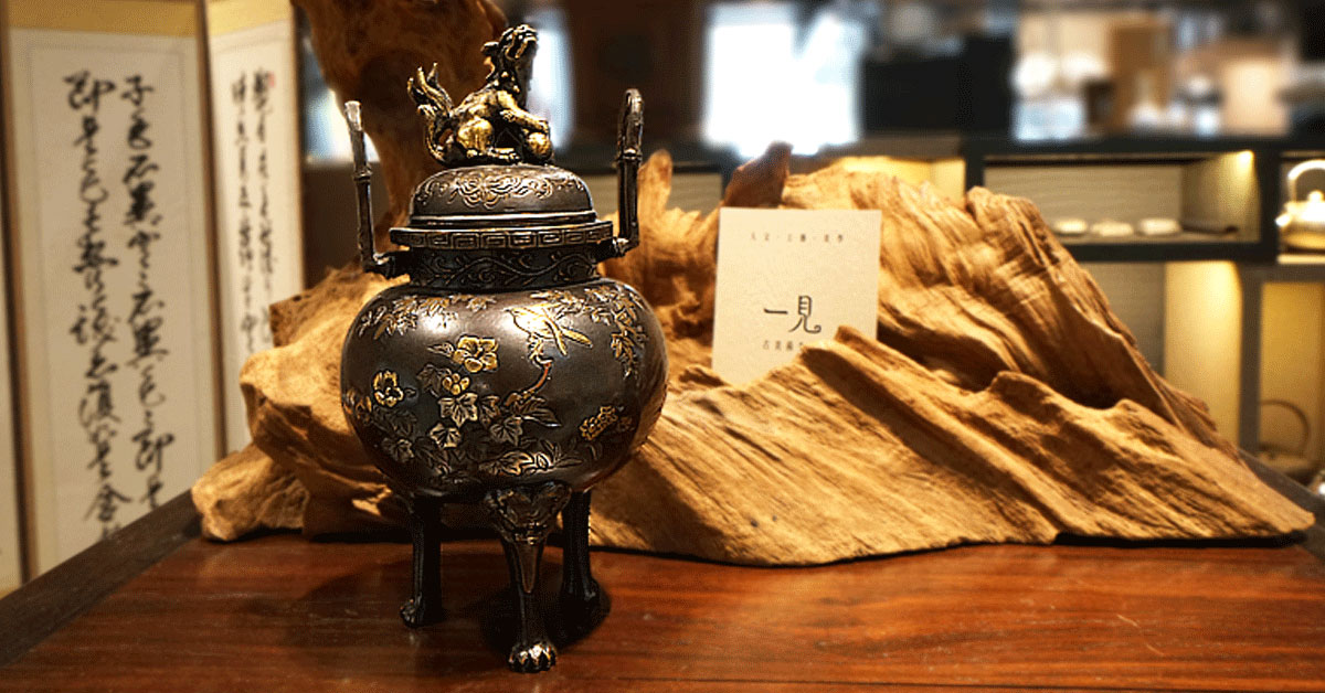日本高岡鑄物名家‧大峰造‧狻猊蓋蠟型鑄銅三足香爐- 一見古美術生活